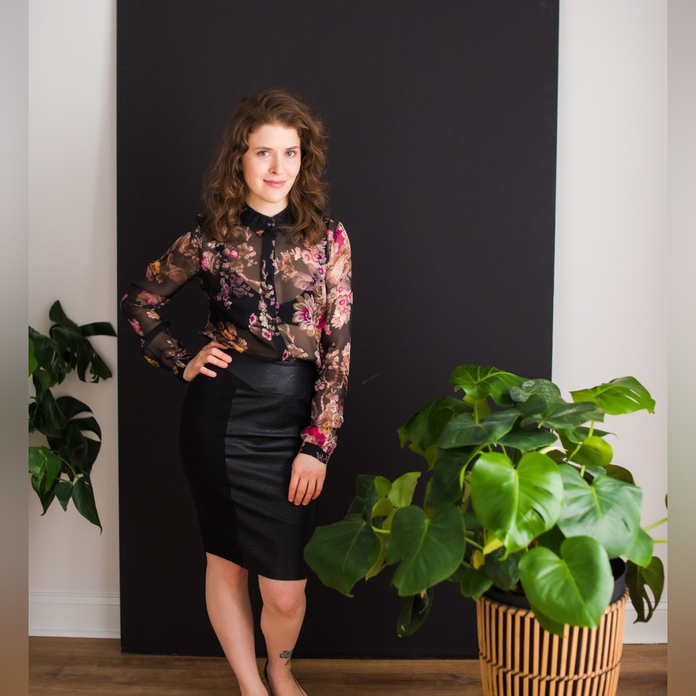 Meet your Posher, E
